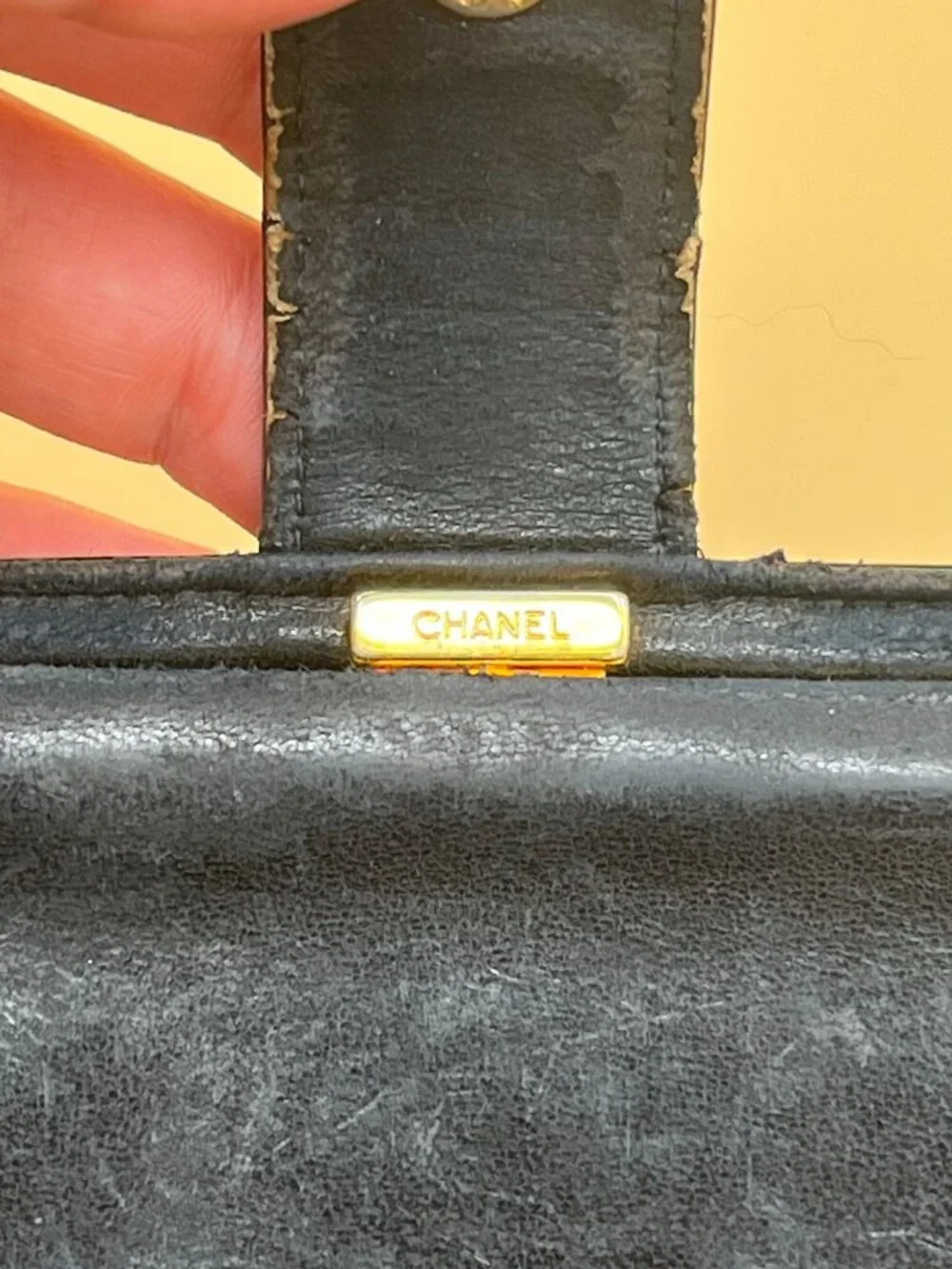 Title: CHANEL Vintage Black Patent Leather CC Logo Long Wallet Kisslock Coin Mad